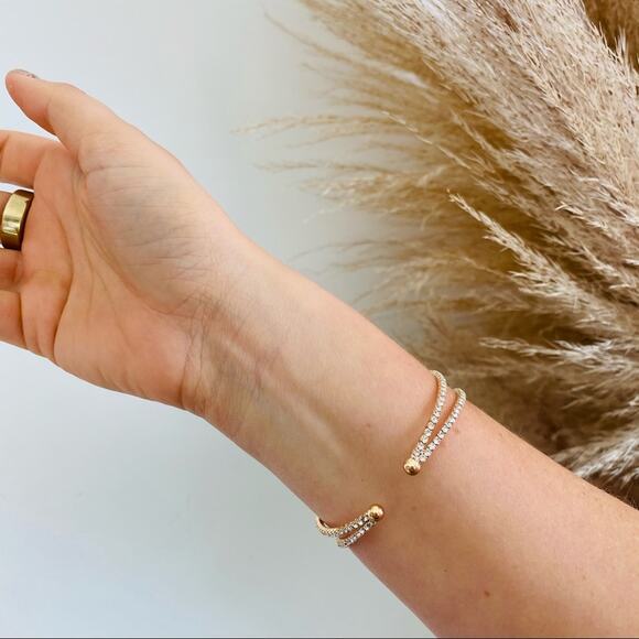 NEW NORDSTROM REVOLVE Gold Double Crystal Studded Bracelet Bangle Cuff Jewelry - Picture 5 of 8